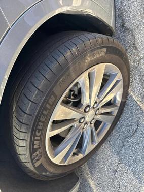 2025 Cadillac XT6 Premium Luxury FWD