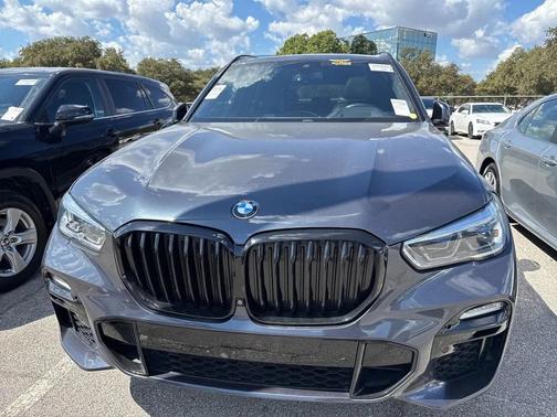2021 BMW X5 M50i