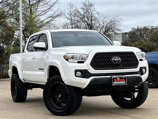 2022 Toyota Tacoma SR5
