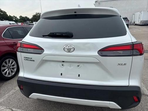 2022 Toyota Corolla Cross XLE