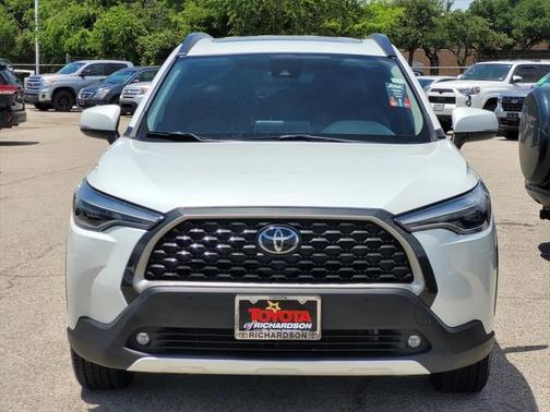 2022 Toyota Corolla Cross XLE