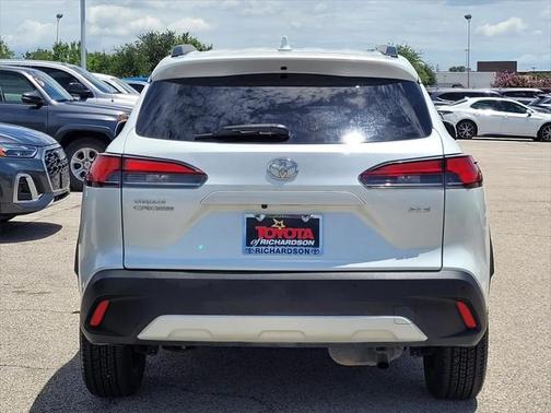 2022 Toyota Corolla Cross XLE