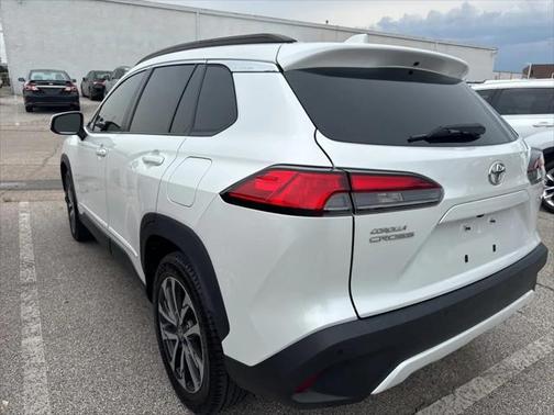 2022 Toyota Corolla Cross XLE