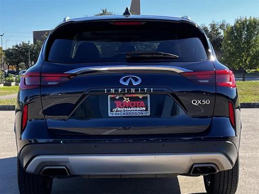 2021 INFINITI QX50 LUXE