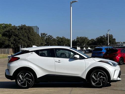 2022 Toyota C-HR Limited