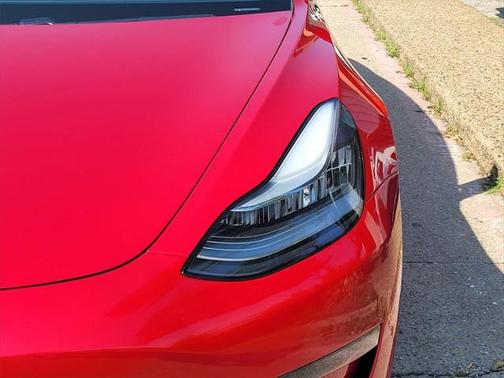 2020 Tesla Model 3 Performance