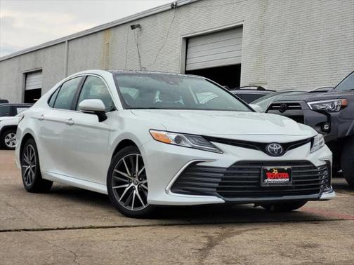 2023 Toyota Camry XLE