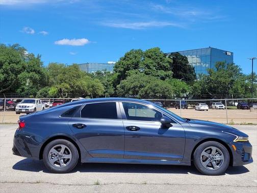2023 Kia K5 LXS