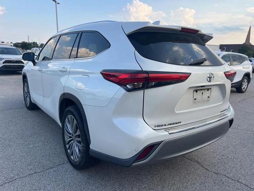 2020 Toyota Highlander Platinum
