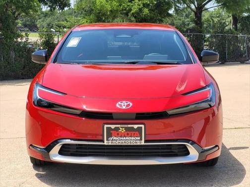 2025 Toyota Prius L