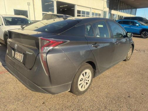 2016 Toyota Prius Two