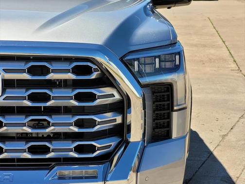 2025 Toyota Tundra Hybrid 1794 Edition