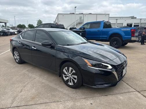 2023 Nissan Altima S FWD
