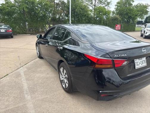 2023 Nissan Altima S FWD