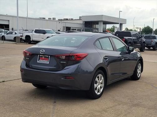 2016 Mazda Mazda3 i Sport