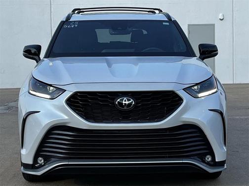 2025 Toyota Highlander XSE