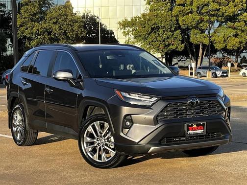 2023 Toyota RAV4 Limited