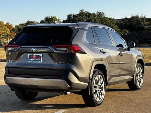 2023 Toyota RAV4 Limited