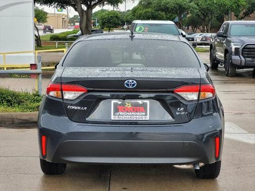 2025 Toyota Corolla Hybrid LE