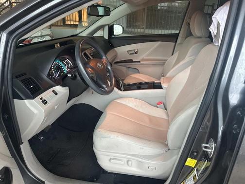 2011 Toyota Venza Base