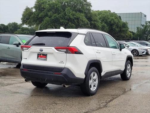 2019 Toyota RAV4 Hybrid LE