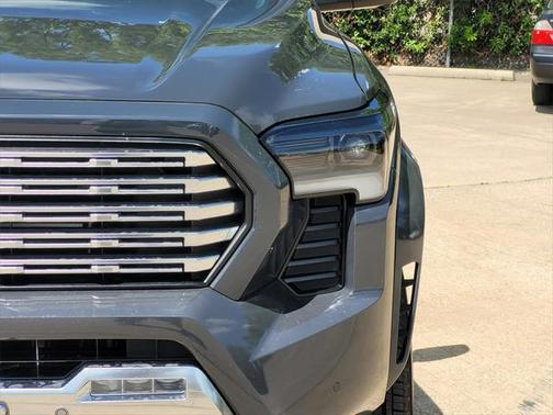 2025 Toyota Tacoma Limited