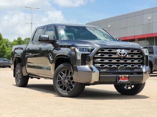 2025 Toyota Tundra Platinum