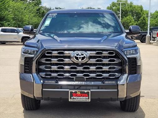 2025 Toyota Tundra Platinum