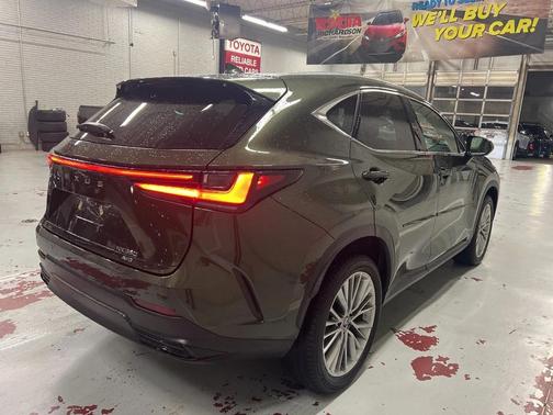 2025 Lexus NX 350 Premium