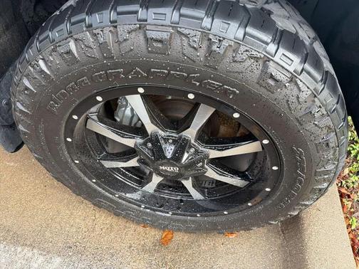 2024 Toyota Tundra Hybrid Platinum