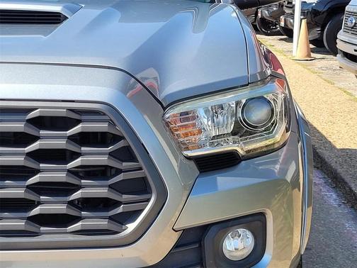 2020 Toyota Tacoma TRD Sport