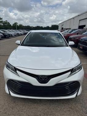 2019 Toyota Camry LE
