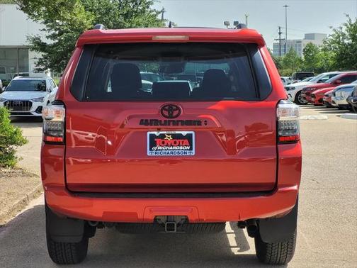 2024 Toyota 4Runner SR5