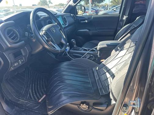 2018 Toyota Tacoma TRD Sport