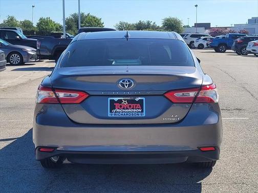 2020 Toyota Camry LE