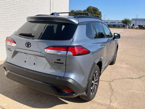 Celestite 2024 Toyota Corolla Cross Hybrid SE