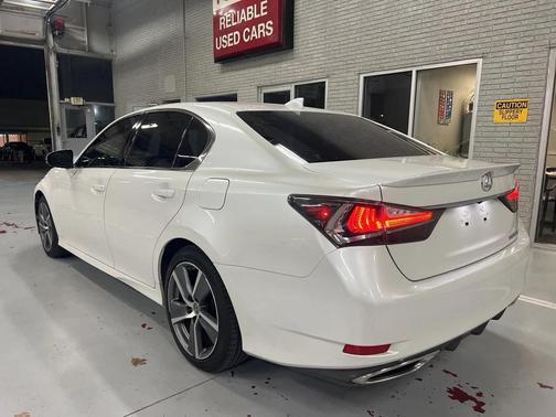 2016 Lexus GS 200t 200t Premium Package w/Navigation/Sunroof/Leather