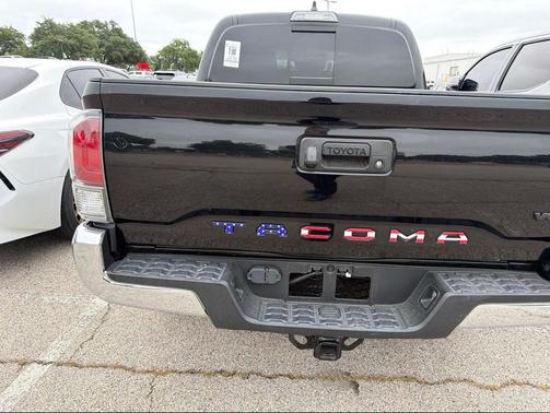 Black 2023 Toyota Tacoma TRD Sport