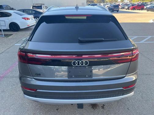 2024 Audi Q8 55 Premium Plus