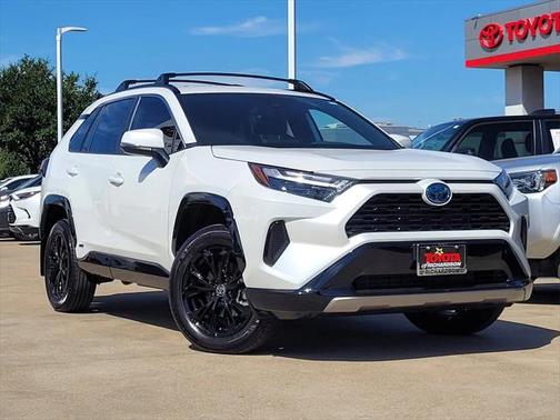 2024 Toyota RAV4 Hybrid SE