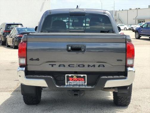 2022 Toyota Tacoma SR5