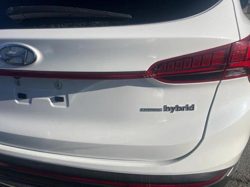 2022 Hyundai SANTA FE HEV SEL Premium