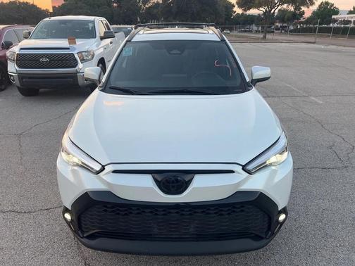 2024 Toyota Corolla Hybrid SE