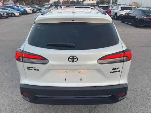 2024 Toyota Corolla Hybrid SE