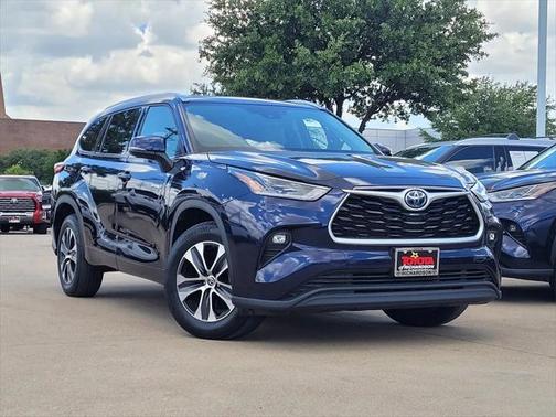 2021 Toyota Highlander Hybrid XLE