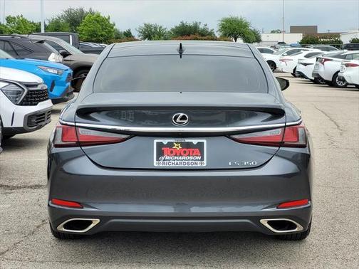 2024 Lexus ES 350 Ultra Luxury
