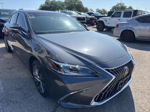 2024 Lexus ES 350 Ultra Luxury