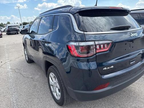 2024 Jeep Compass Latitude