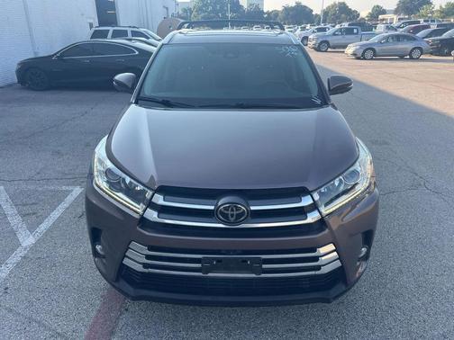 2018 Toyota Highlander Limited Platinum