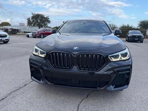 2023 BMW X6 M50i